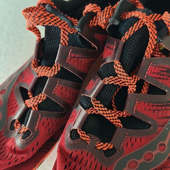 Saucony Men Cleats Carrera XC 3 Running Orange Red Black Track Spike 9 1/2 Shoe - Picture 11 of 13